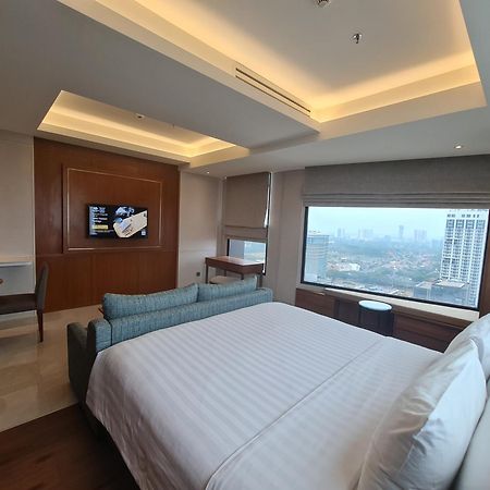 Trembesi Hotel Serpong Exterior foto