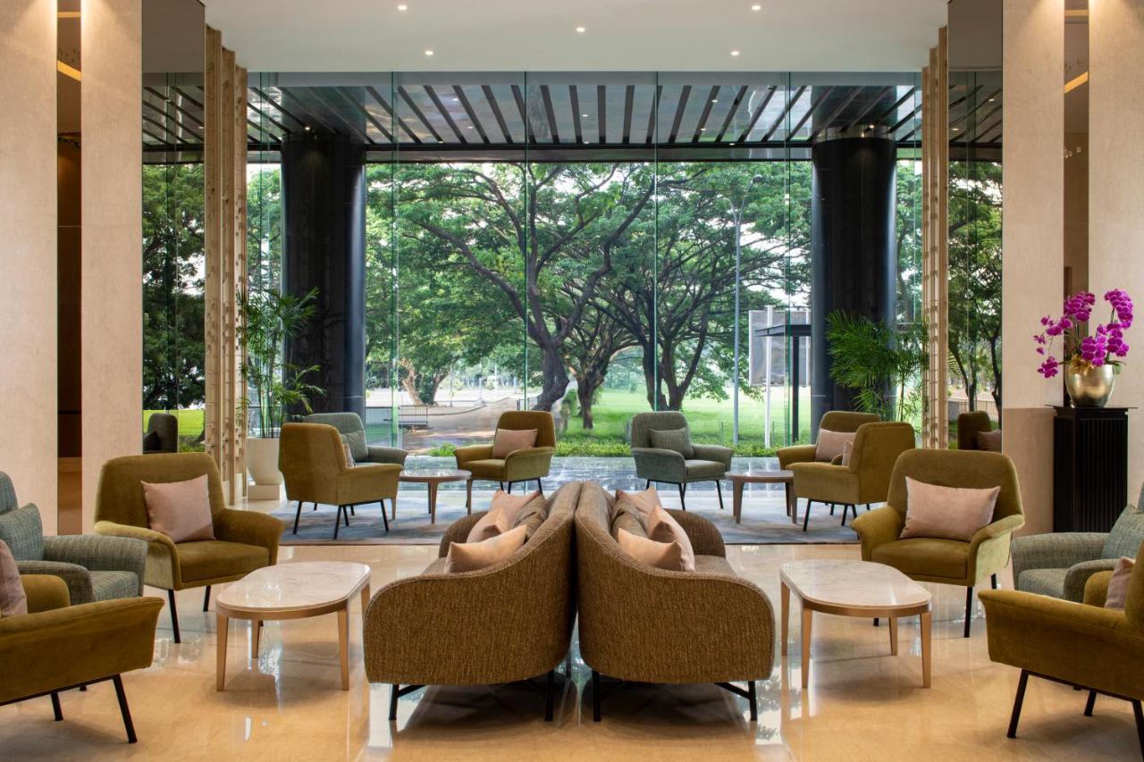 Trembesi Hotel Serpong Exterior foto